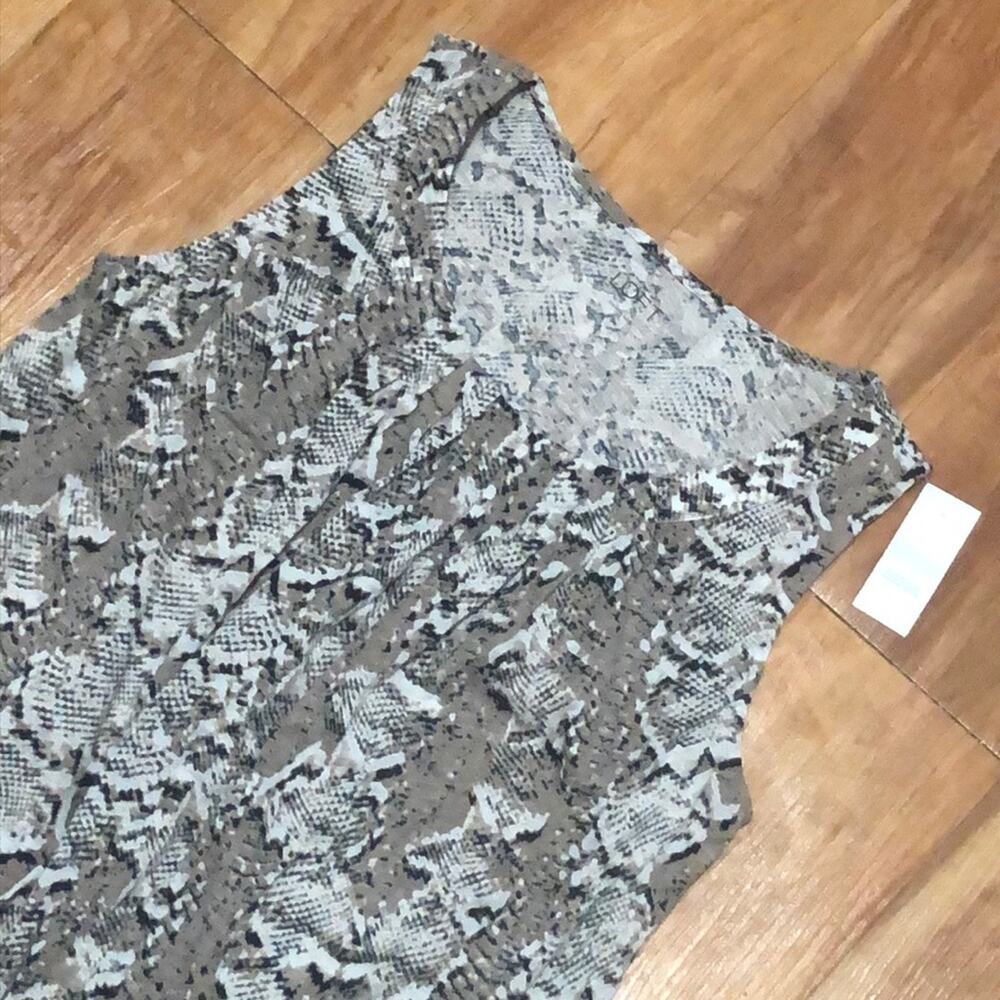 LOFT Snakeskin Print Sleeveless Blouse Size Small